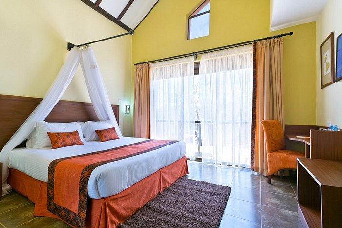  4 NIGHTS SAGANA GETAWAY RESORT